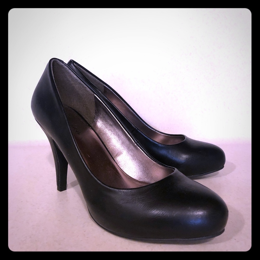 Ladies shoes